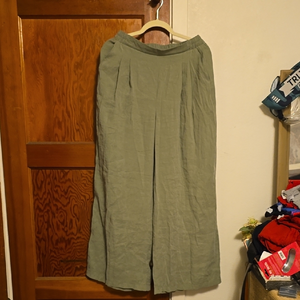 Miss Selfridge Green Pleated Palazzo Pants